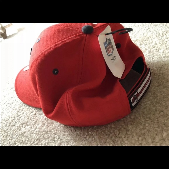 Buccaneers Hat - Picture 4 of 5